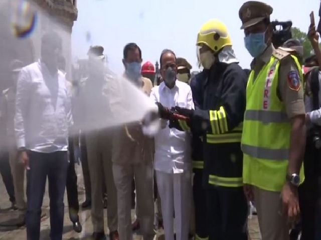 Spraying disinfectants poses health risk: WHO